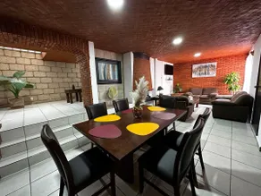 Elegant and spacious Metepec house! - Image 2