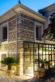 Carpe Diem Corinthian Suites 2 - Image 2