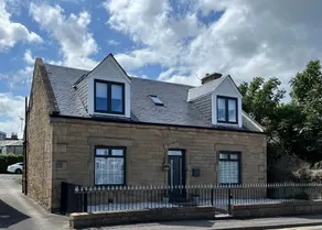 Fantastic home in Brightons, Falkirk. - Image 2