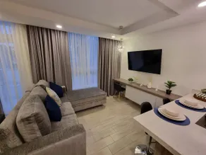 Stanza Elegant Studio Apartment - Image 4