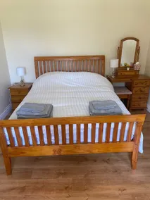 Oak Tree Cottage - Image 3