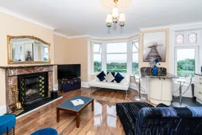 Seaview Retreat, South Shields, Panoramic Sea View - Image 3