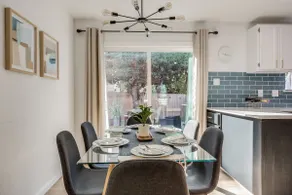 Cozy family home, minutes to everything in Austin! - Image 2