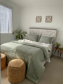 Cozy and warm apartment strategically located - Image 2