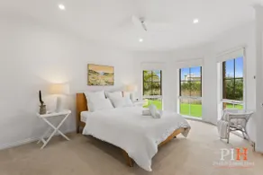 Serene Beach Haven: Sleeps 12 - Image 2