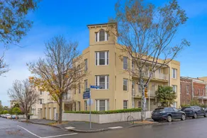Simply Kensington by Ready Set Stay - Image 5