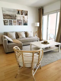 Modern Marina Apartment - Image 5