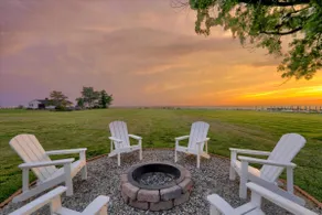 BayFront Villa on Chesapeake, Newly Renovated Pool - Image 2