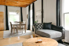 Renovated Downtown Getaway - Image 2