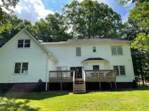 Equestrian Home and Barn - Image 5