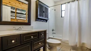Dog Friendly Private Luxury Cabin in The Texas Hill Country. - Image 3