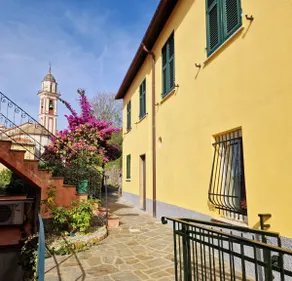 Panoramic garden overlooking the sea, a corner of Liguria - Image 3