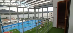 Luxurious apartment by the lake - Image 4
