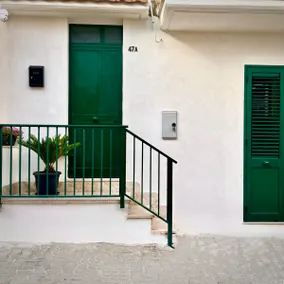 The bell tower house - Image 2