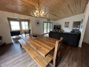 King beds*kayaks*PETS*Fishing boat - Image 3
