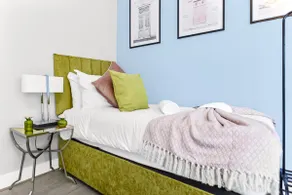 Tranquility in Bloom: Refreshing 2BR Apartment - Image 5
