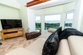 The Seaview - South Shields - Panoramic Sea Views - Image 4