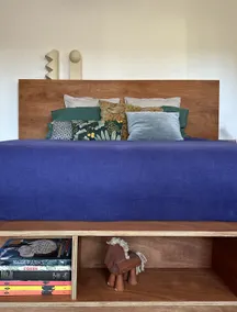 room with panoramic nature view - Image 4