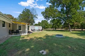 Retro Ranch- Bastrop Historic District - Image 4