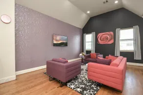 2UNITS | 20+ Guests | King Bed | 2 Pools | Free Parking | Uptown Houston - Image 5