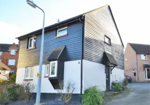 Family home in Great Dunmow for up to 5 guests - Image 5