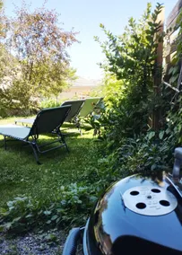 Morgon side of Aiga house by the lake - Image 3