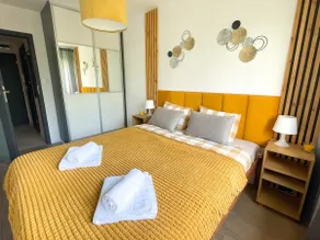 Belweredska 3 /SmartTV/FastWiFi/Quiet/AC in summer - Image 4