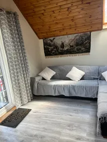 Kylemore Lakeview Retreat - Image 4