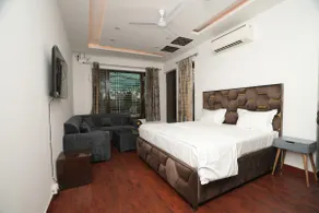 The Terrace Studio in Vasant Kunj - Image 5