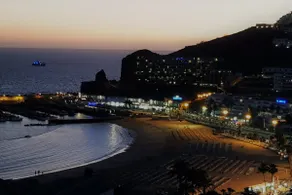 Holiday apartment with a magnificent view - Image 2