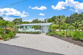 Beachy Boho 2bd/2ba Oasis with Pool & Firepit - Image 3