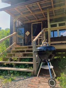 Creekside Cabin - Image 2
