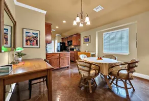 Peace at Skyview - 10 minutes to downtown Waco - Image 4