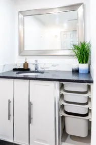 Cozy Quiet Suite - 2 Bedrooms and 2 Full Bathrooms - Image 5