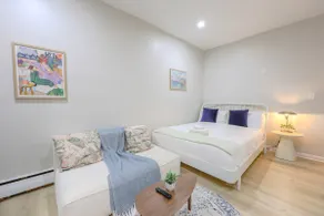 Old Charm Studio Apt near Back Bay - Image 3