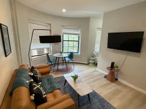 Spacious Studio! | Back Bay - Image 2