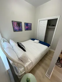 Spacious Studio! | Back Bay - Image 4