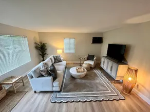 Newly Renovated Downtown Northville 2 BR House - Image 2