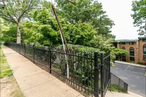 3Bdr 2Bath Condo close to DC - Image 4