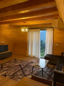 Honeymoon Bungalow with Luxury Jacuzzi in Nature - Image 3