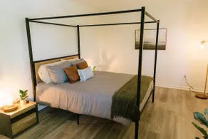 \"Morning View 4” Cozy Modern Stay - College/Hiking - Image 3