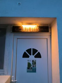 Caesar Residence - Julius - Image 5