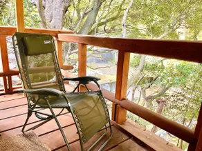 A comfortable and exquisite space with the sound of the river. Izu Kogen sightseeing, table tennis, BBQ, outdoor movie viewing, and a wonderful time. - Image 5