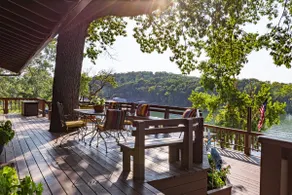 Lakefront house with amazing views! on Grand Lake - Image 2
