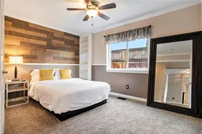 Serene Retreat | Boat Rental | Sleeps 6 people - Image 3
