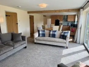Children's House - Nr Petersfield, UK - Image 2