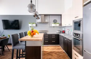 4BR Family Apt | Wenceslas Square - Image 4