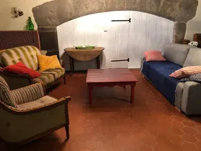 small family house - Image 2