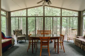 Klineys Cabin - Image 5