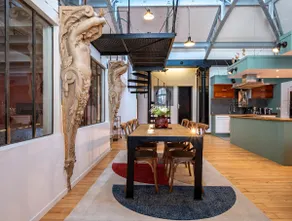 Unique and atypical Eiffel loft, in the heart of the city - Image 3